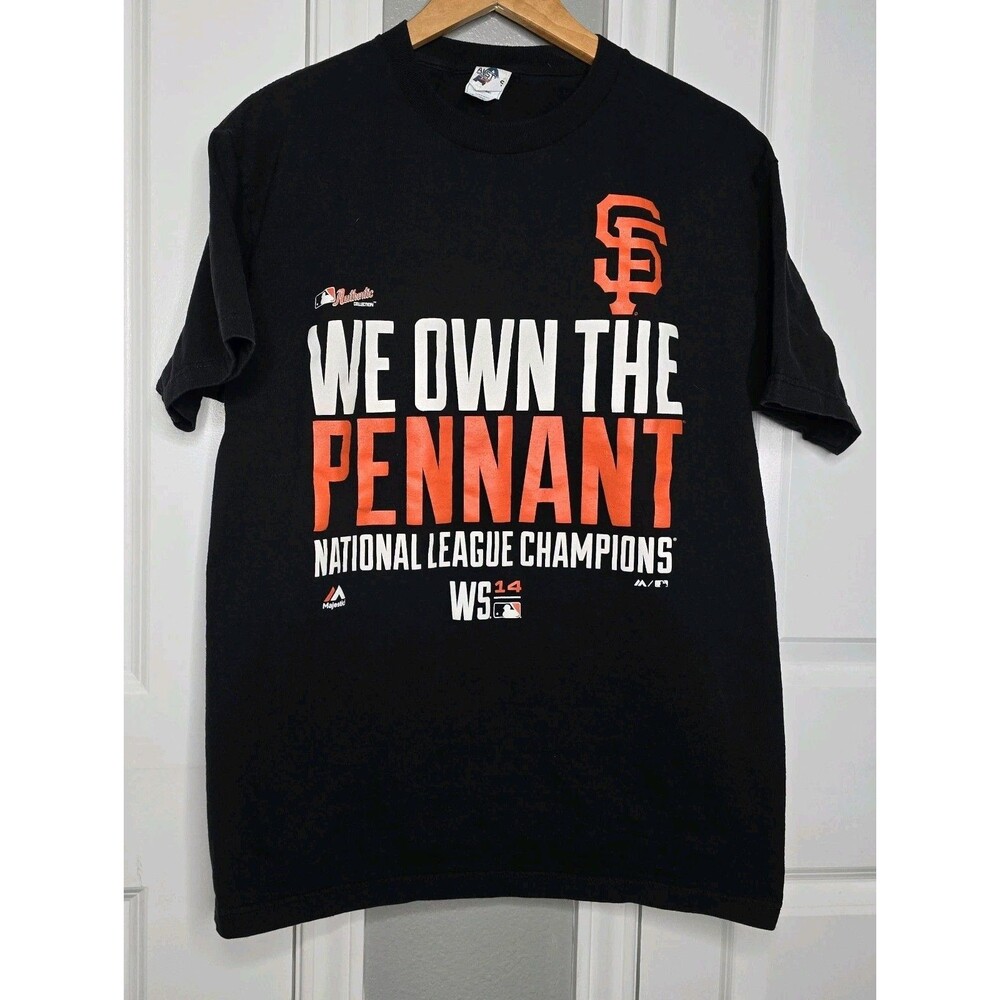 San Francisco Giants We Own The Pennant Size L T-Shirt World Series Champ 2014